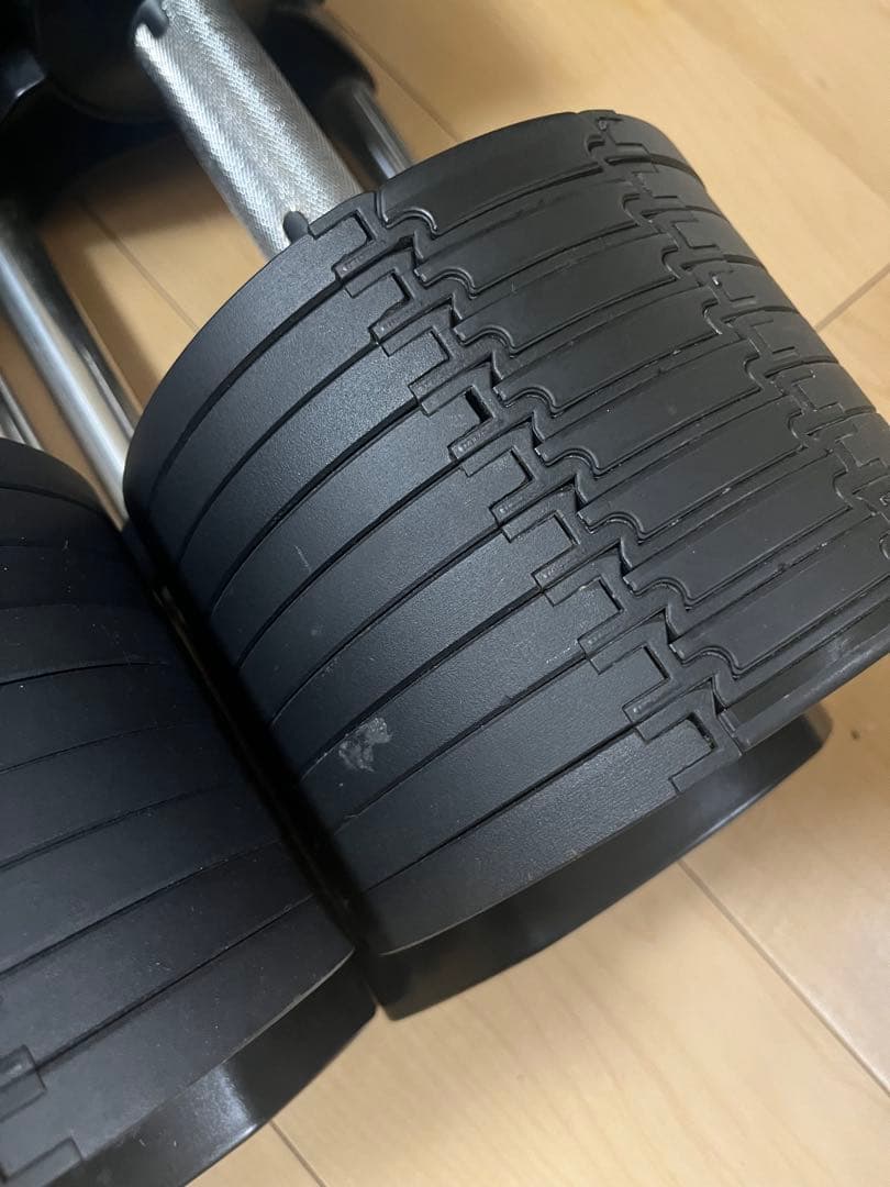 【ヒロさん専用①】可変式ダンベル　フレックスベル2本セット32kg 4kg刻み