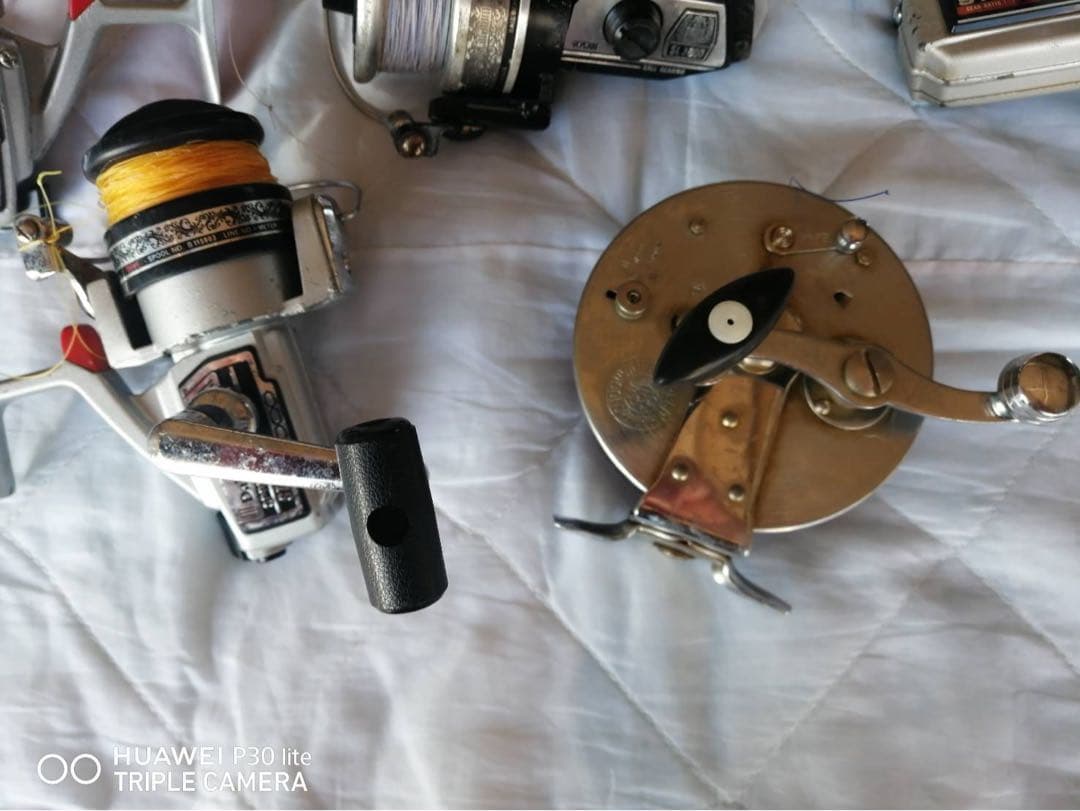 フィッシングリール 8個セット