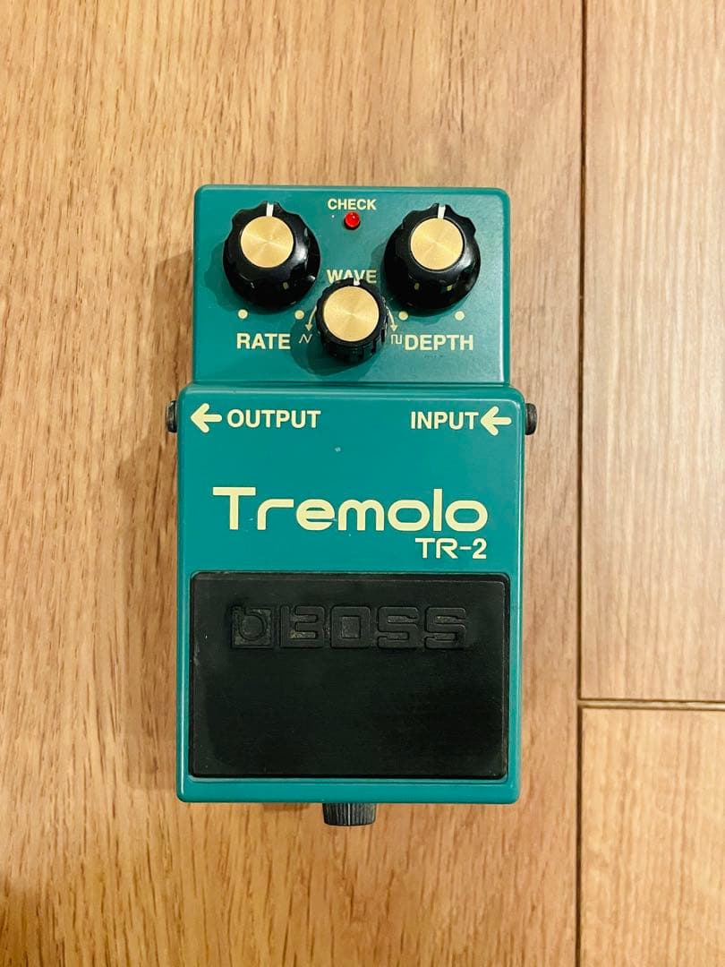 BOSS TR-2 Tremolo エフェクター