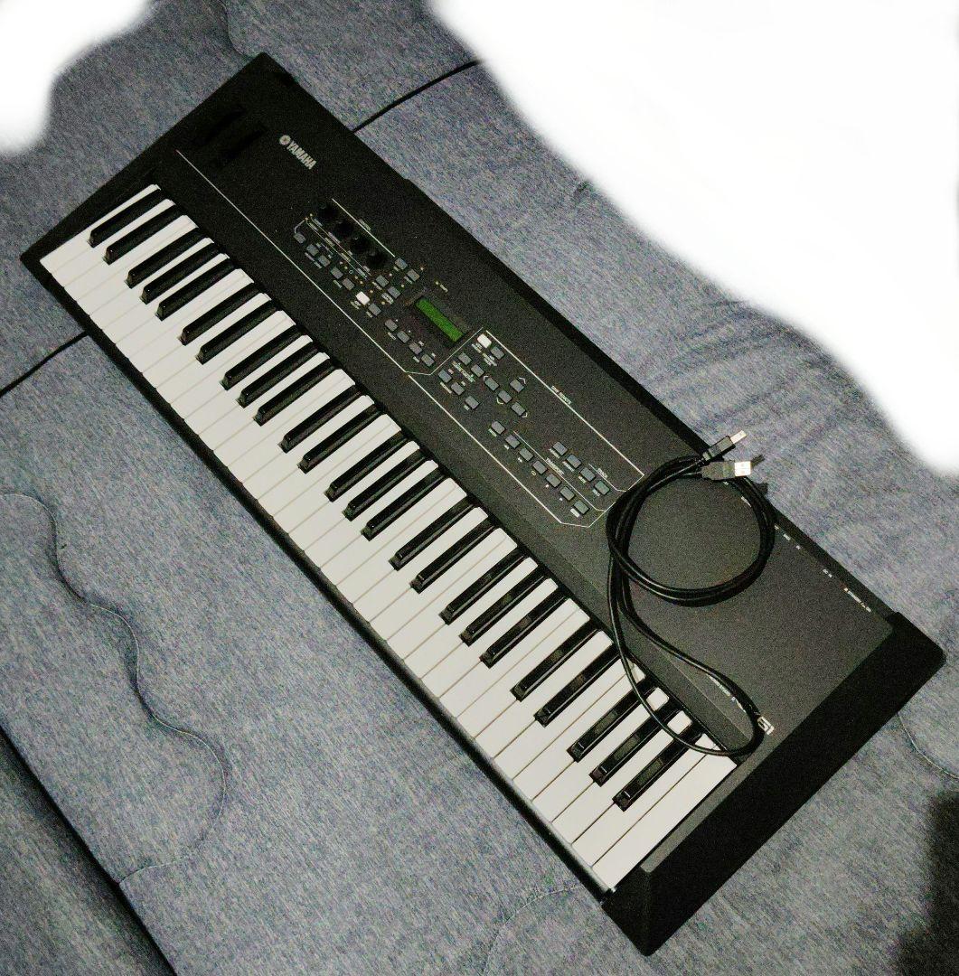 Yamaha KX61 MIDIキーボード