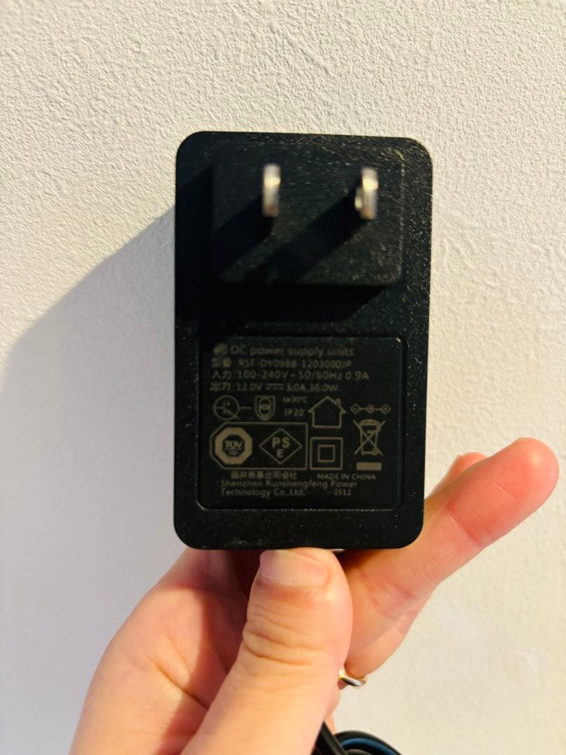 電子ピアノ 88鍵盤 木製 ペダル付き スタンド一体型 ホワイト