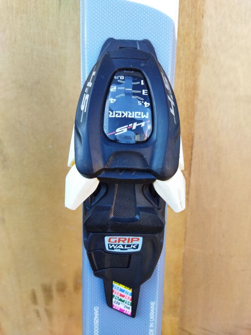 ノルディカ　Nordica 　スキー　板　sentra 130 水色