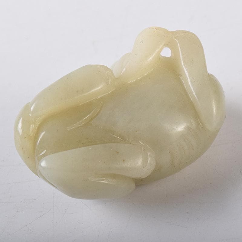 中国　玉石彫刻　神獣　根付　紙鎮　置物　C　8663E