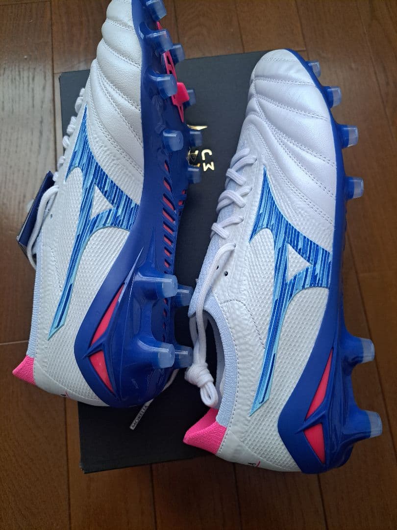 【キヨ】MIZUNO ミズノ モレリア ネオ IV ベータ　限定カラー