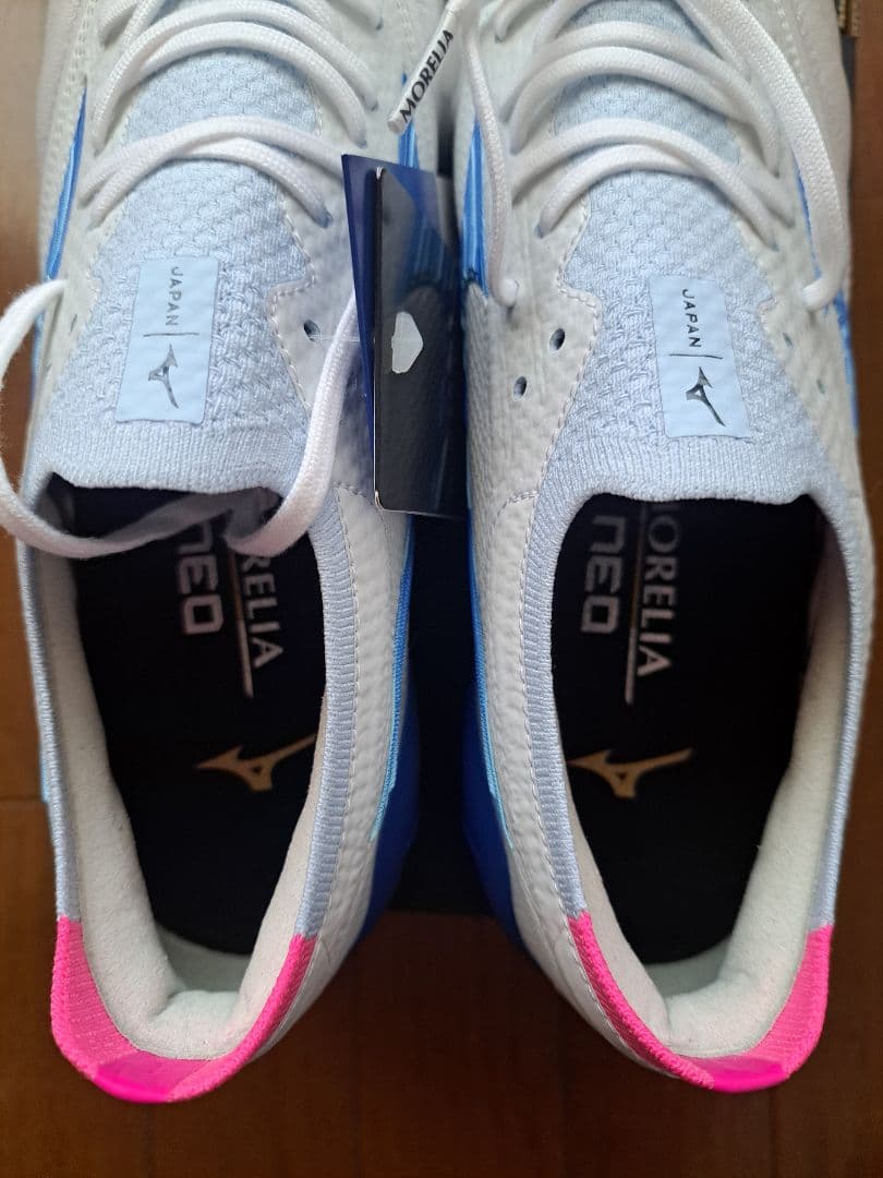 【キヨ】MIZUNO ミズノ モレリア ネオ IV ベータ　限定カラー