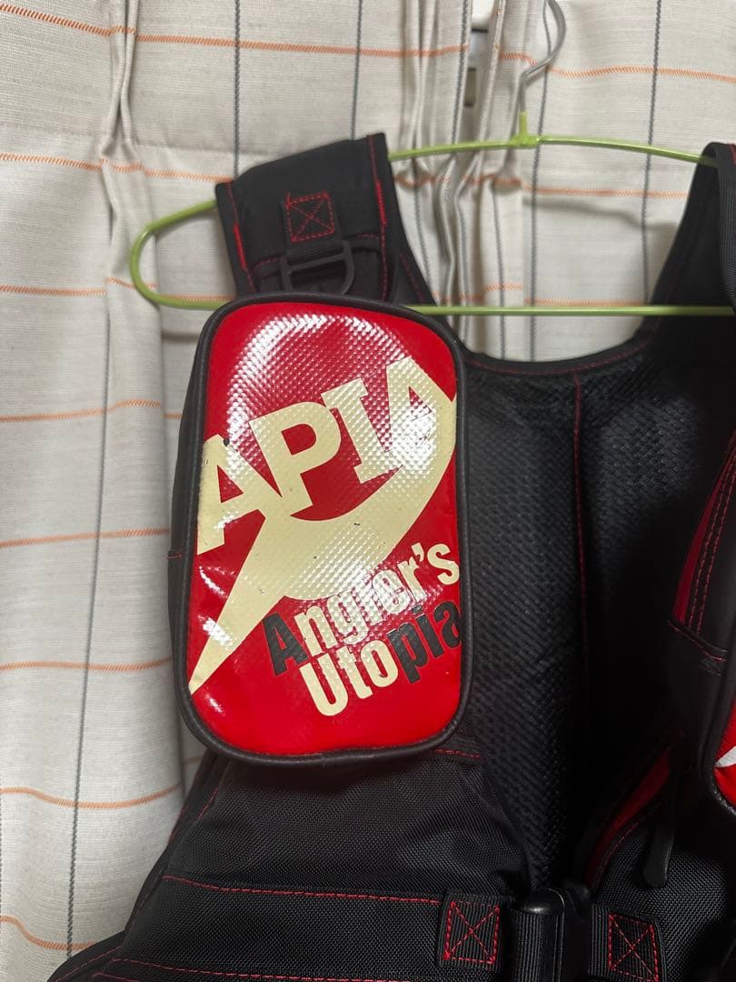 APIA フローティングベスト アングラーズサポートベスト アピア　美品