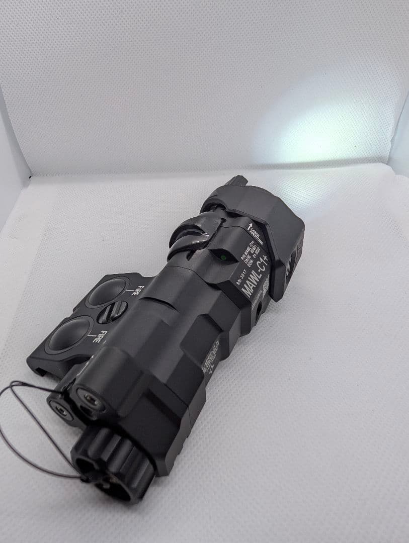 【新品】NVG3rdナイトビジョン&フルメタルIRポイントIRライト