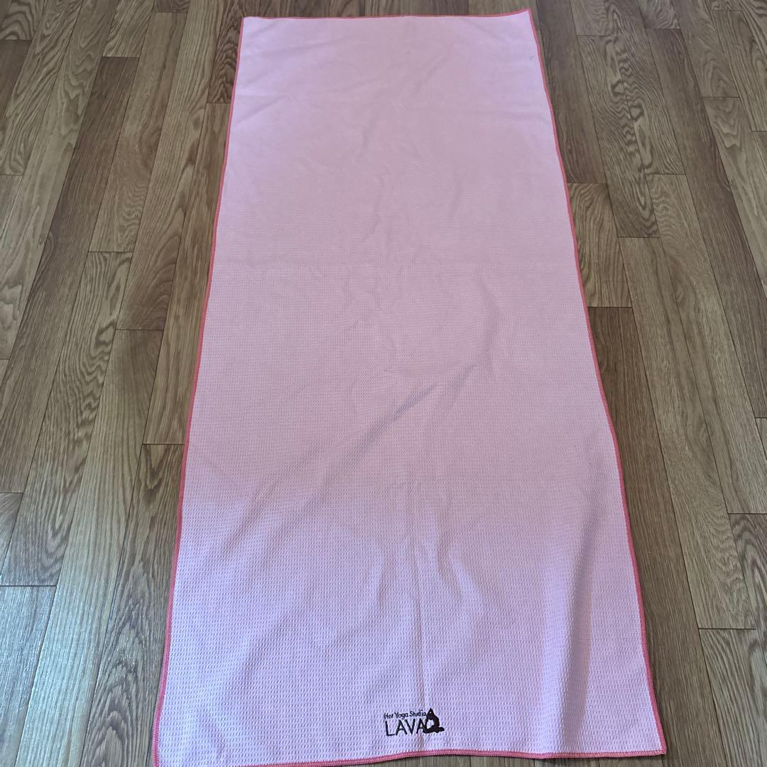 【ホットヨガ LAVA】SUKALAヨガウェア&ヨガマットシート