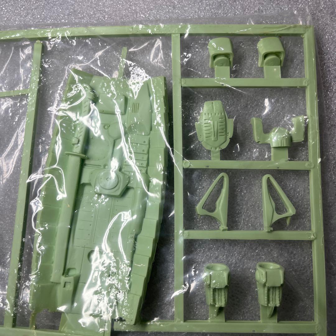 ボークス　1/100スケール　ベルリン　グリーンタイプ　ガレージキット　現状