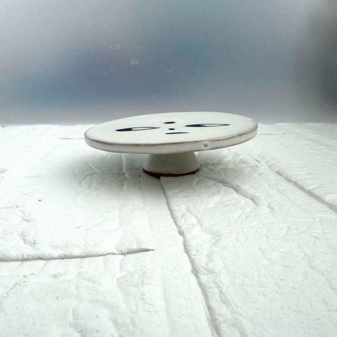 Incense Holder With Conic Base お香たて 左