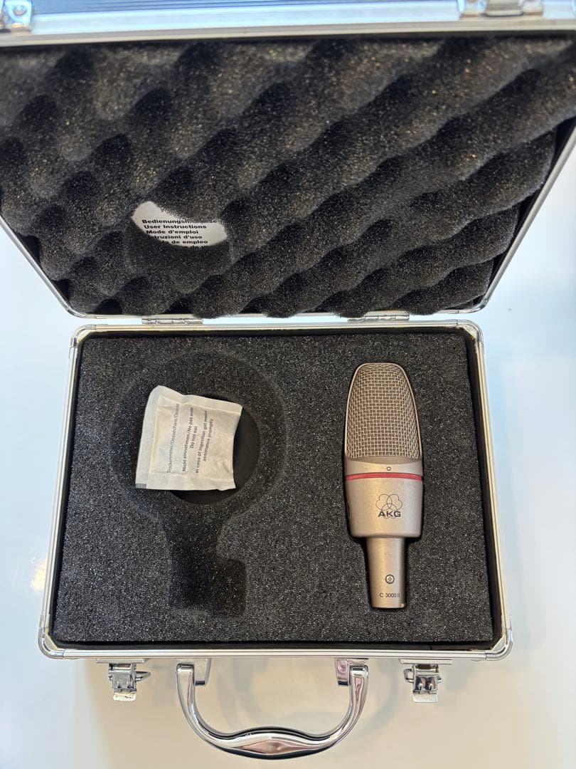 AKG コンデンサーマイク C3000B