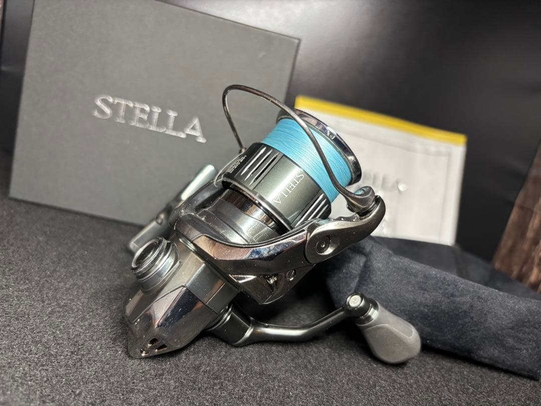 【使用数回】SHIMANO(シマノ) 22ステラ C2000SHG＋おまけ付き