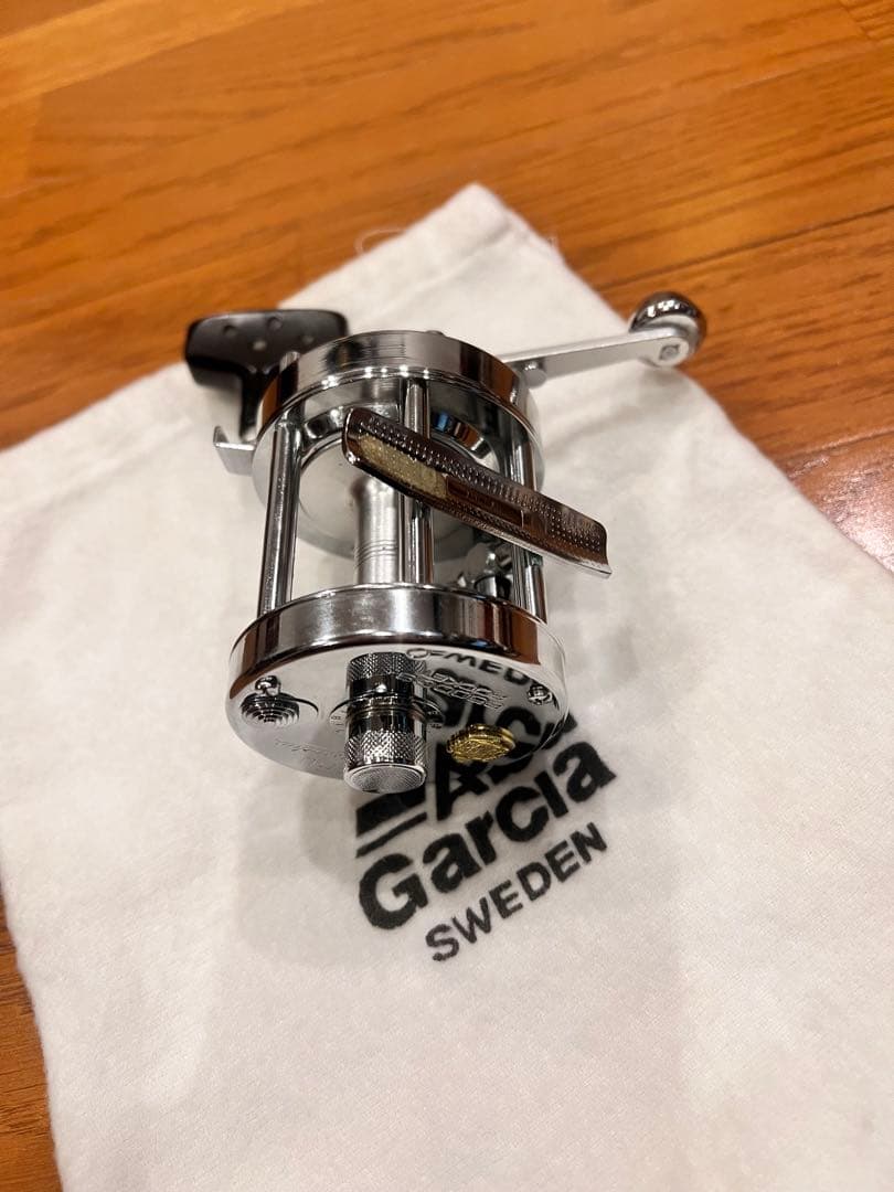 アブガルシア アンバサダー 6500CS Rocket Chrome 美品