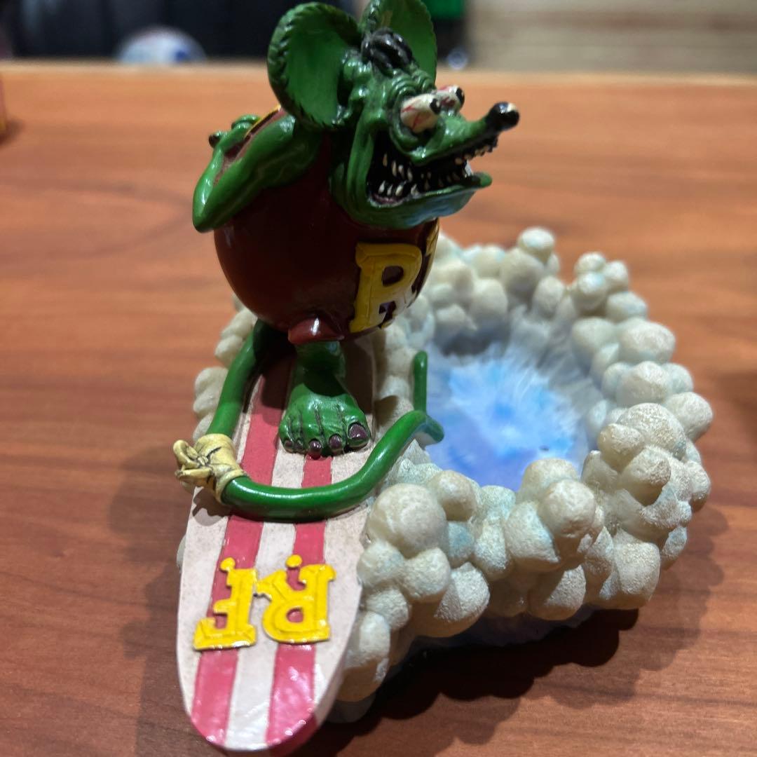 ラットフィンク　Rat Fink 灰皿　箱あり