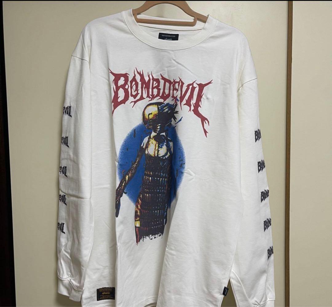 新品チェンソーマン　glamb　レゼ　ボムの悪魔　爆弾の悪魔　ロンT