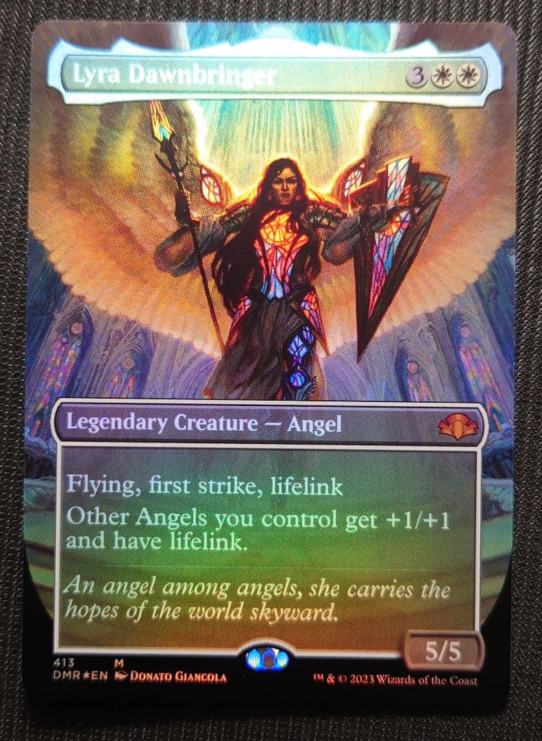 mtg 稀少個体 ボーダーレス FOIL 英語 黎明をもたらす者ライラ rvr