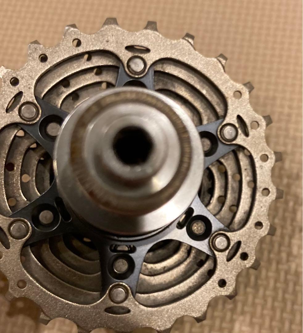 ディスクホイール　ピスト　ロード　シャフト　シマノ　アルテグラ　スプロケット