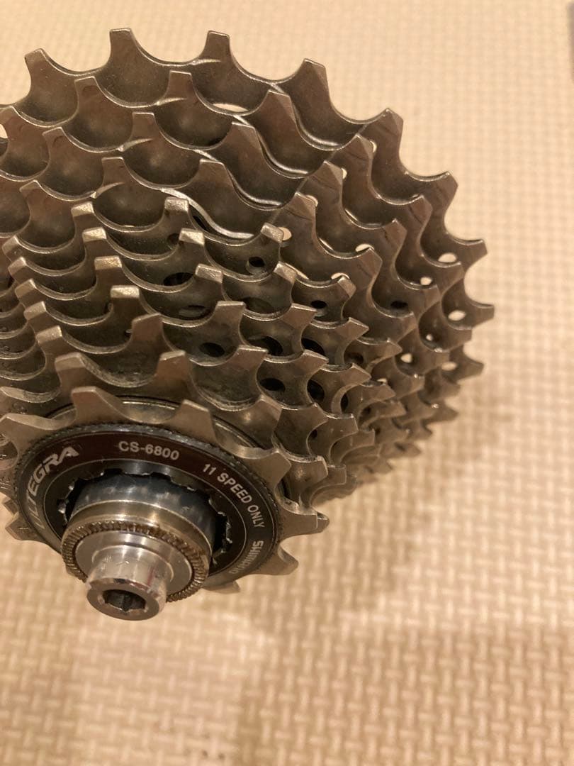 ディスクホイール　ピスト　ロード　シャフト　シマノ　アルテグラ　スプロケット