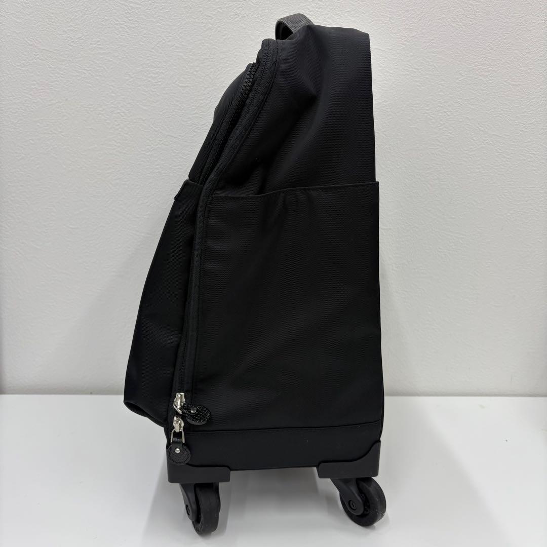 未使用品　カナナプロジェクト　キャリーバッグ　ブラック