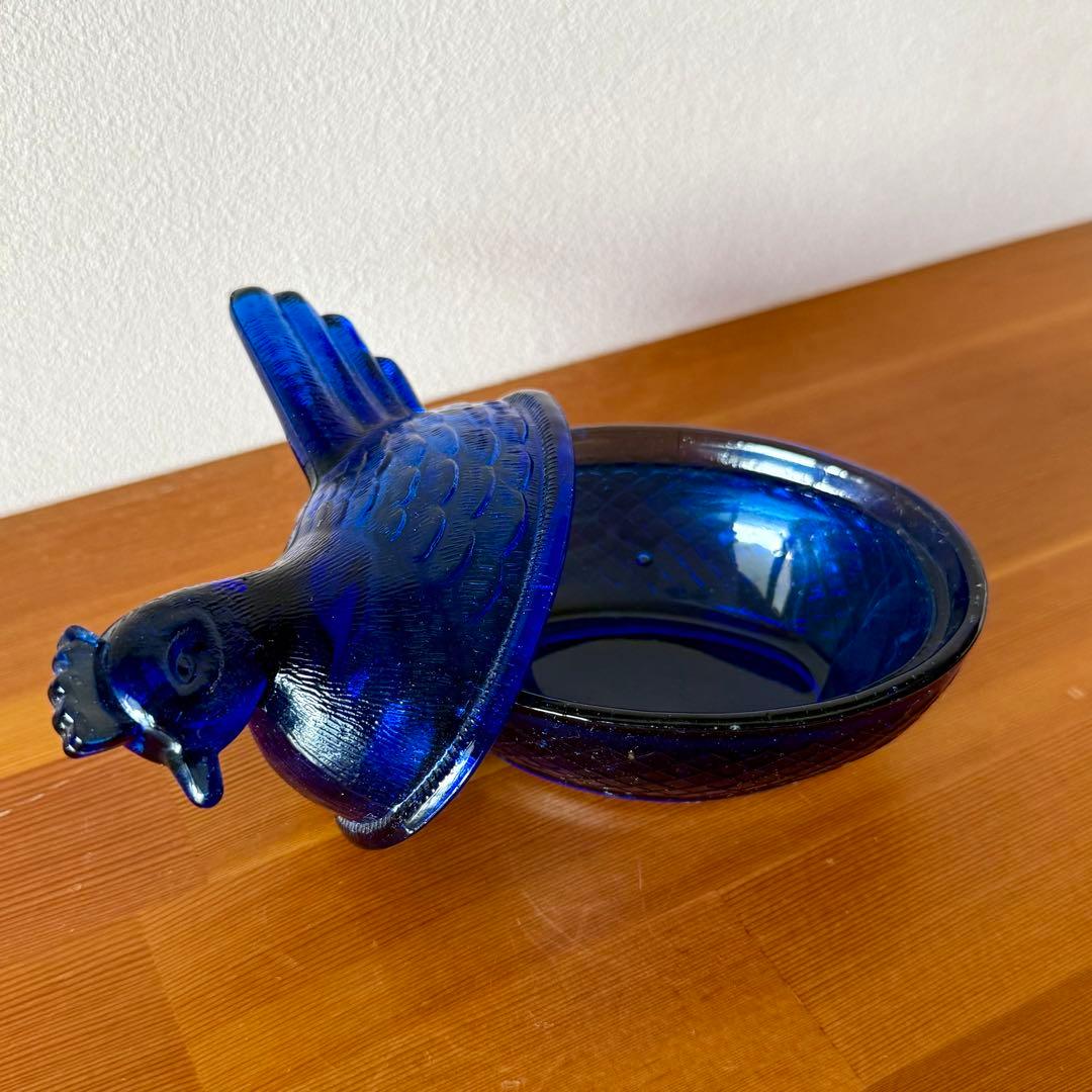 【Hen on nest】ガラス容器