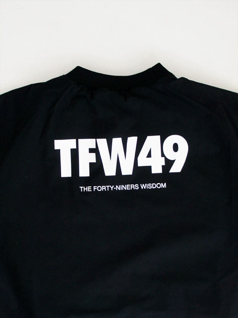 TFW49 長袖　スニード　ウインドブレーカー　リバーシブル