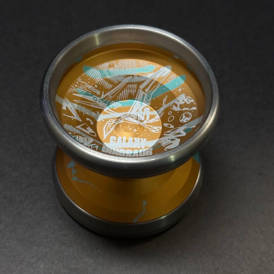C3yoyodesign ギャラクシーダイナソー　 GalaxyDinosaur