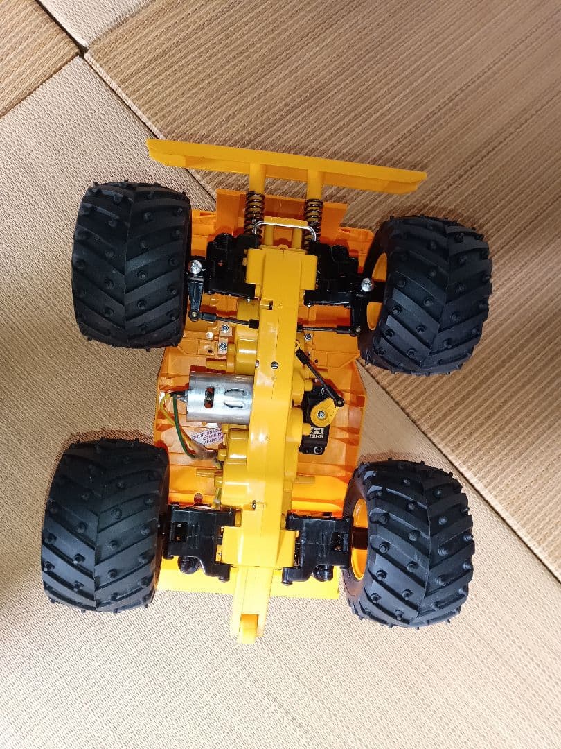 タミヤ　ヘビーダンプ