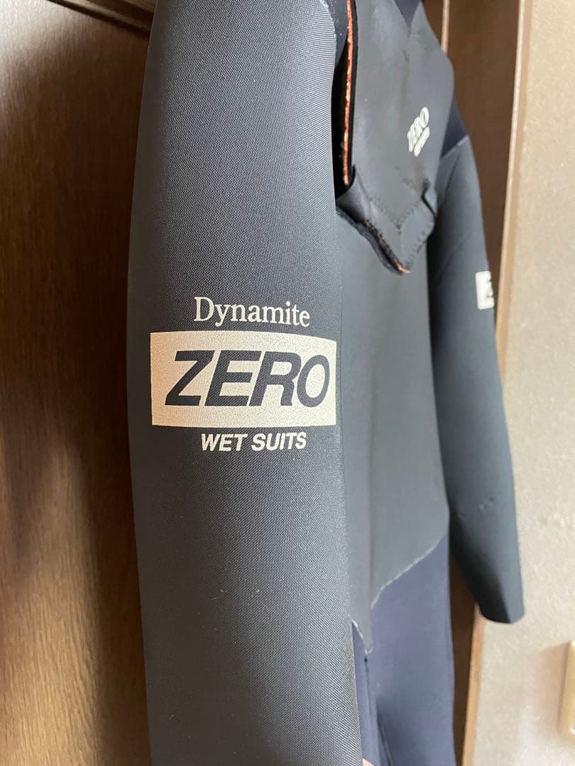 ZERO WETSUITS／ゼロ ウェットスーツ セミドライ　オーダー M相当