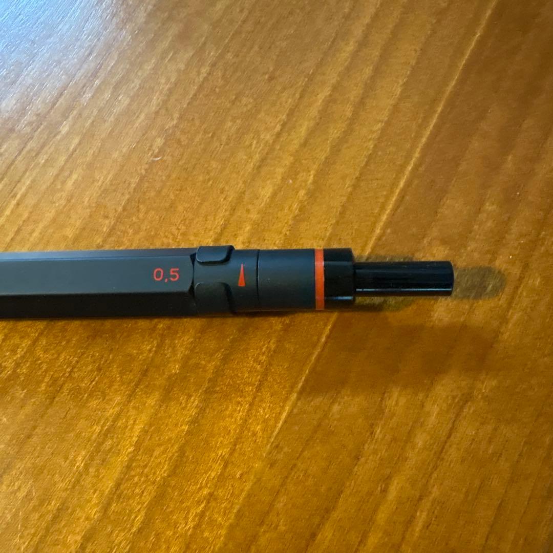 ロットリング　マルチペン　ブラック・レッド・シャーペン