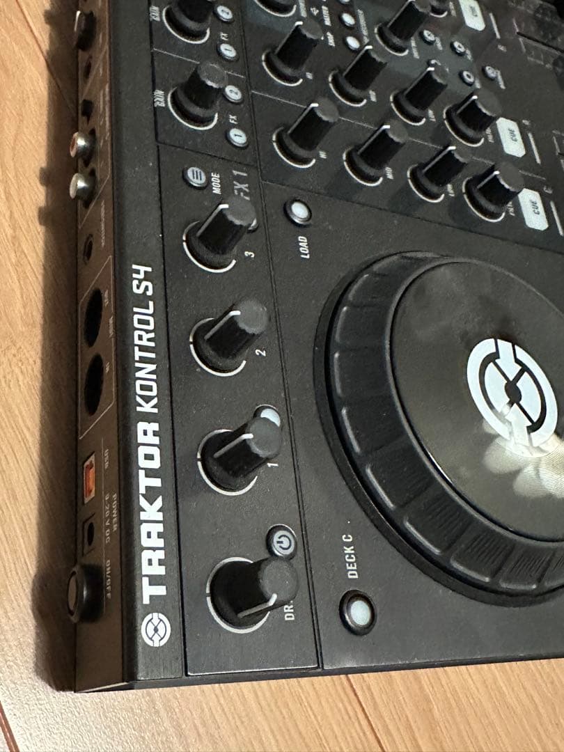 通電のみ美品TRAKTOR KONTROL S4 DJコントローラー