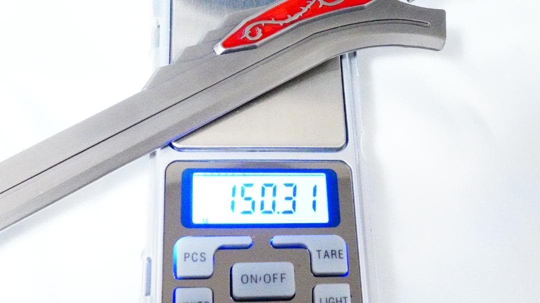 30cmデビルメイクライ4 レッドクイーン ミニ武器 キーホルダー アクセサリ