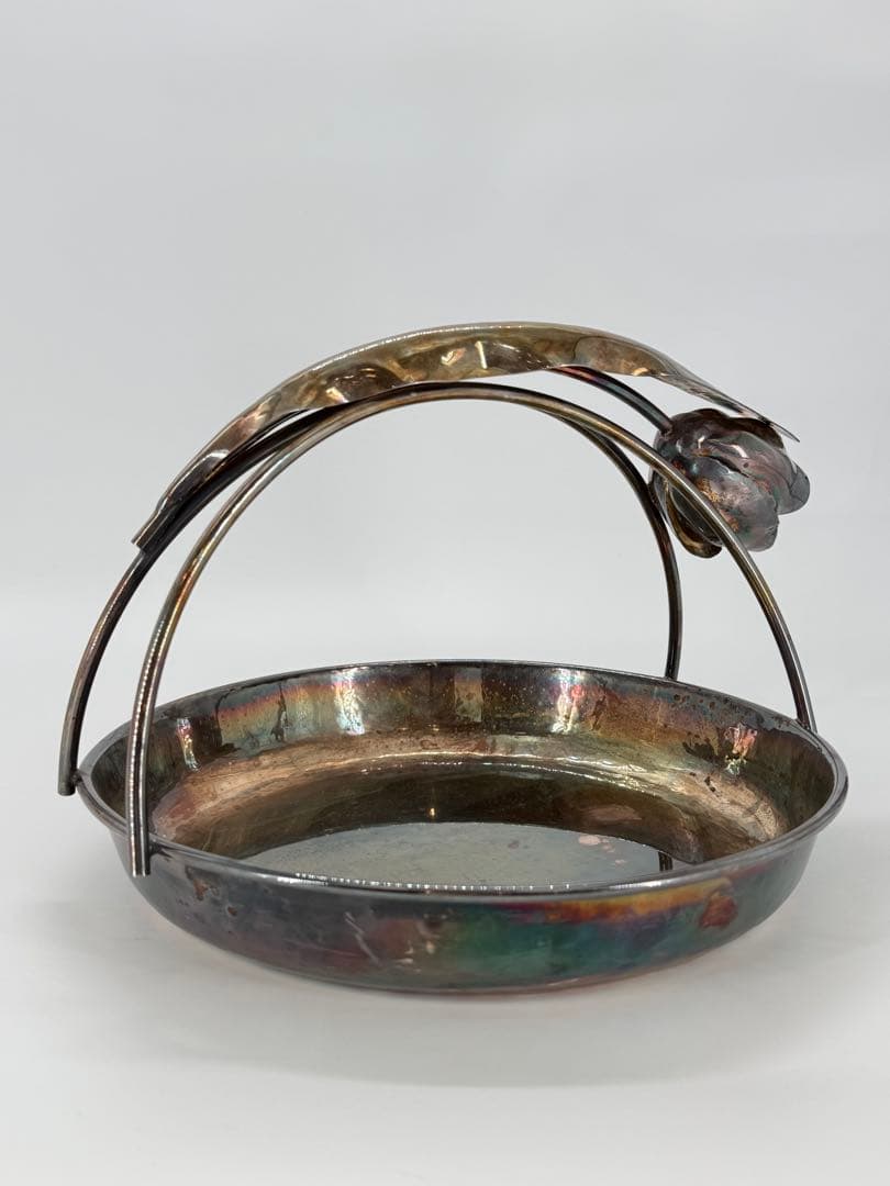 金属製　花モチーフハンドル付きトレー