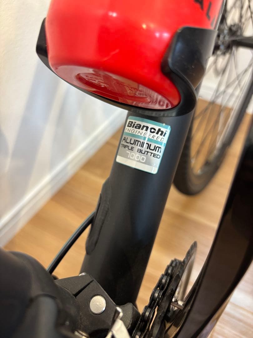 Bianchi Zurigo 2017 グラベルロード 105仕様