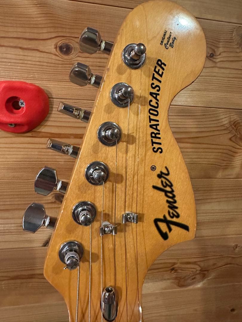 Fender japan Stratocaster 93年モデル　ST72