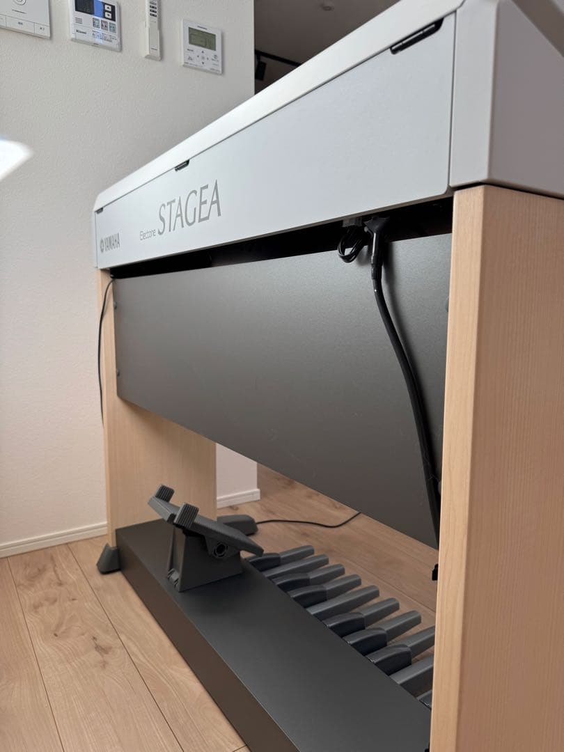 【送料込み】ヤマハ STAGEA ELB-02 エレクトーン