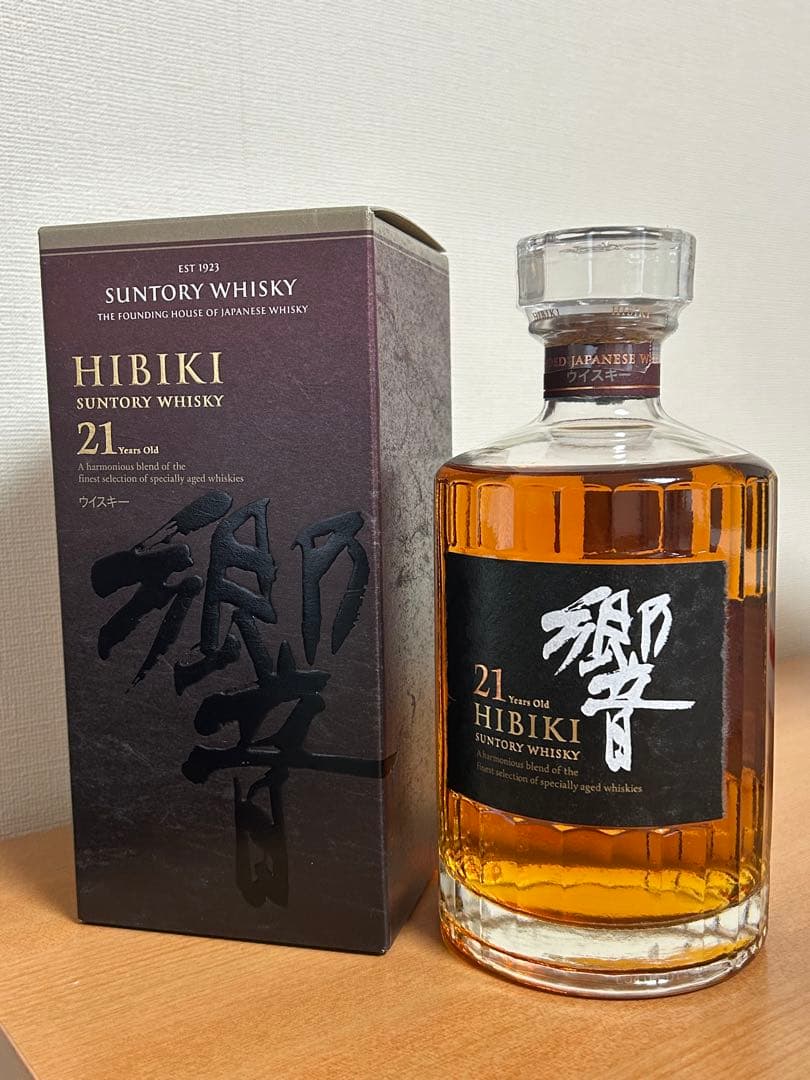 サントリーウイスキー響21年　 700ml