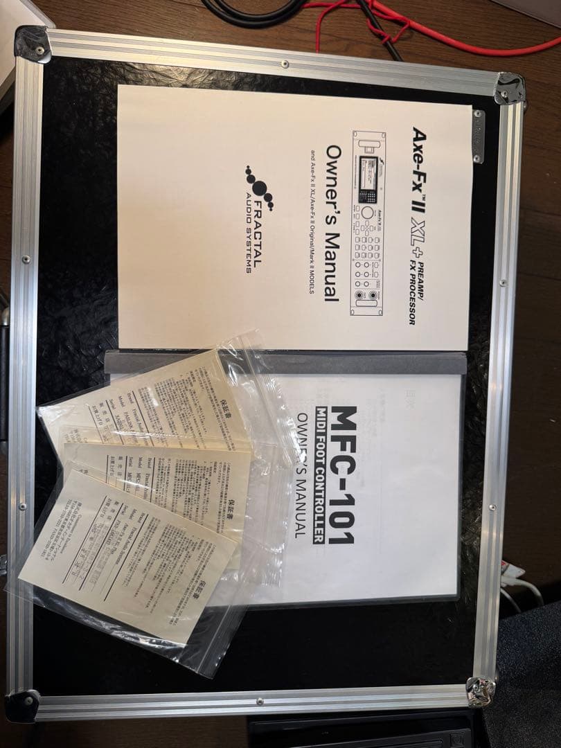 Fractal Audio Axe FX II XL+ & MFC101等