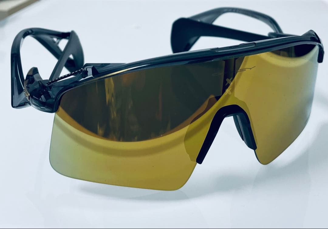 大根おろしOAKLEY オークリー OO9519-02 正規　サングラス