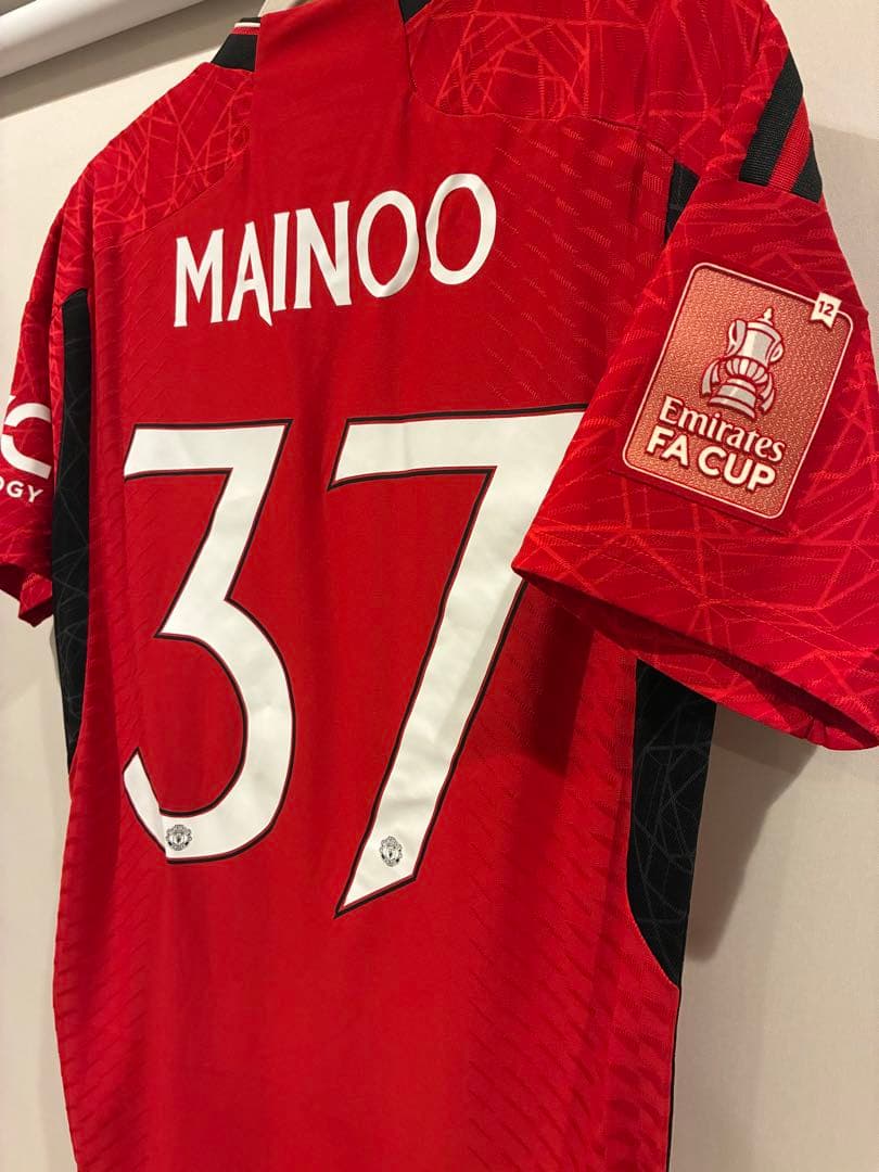 メイヌー　マンチェスター　ユナイテッド　23/24 ユニフォーム