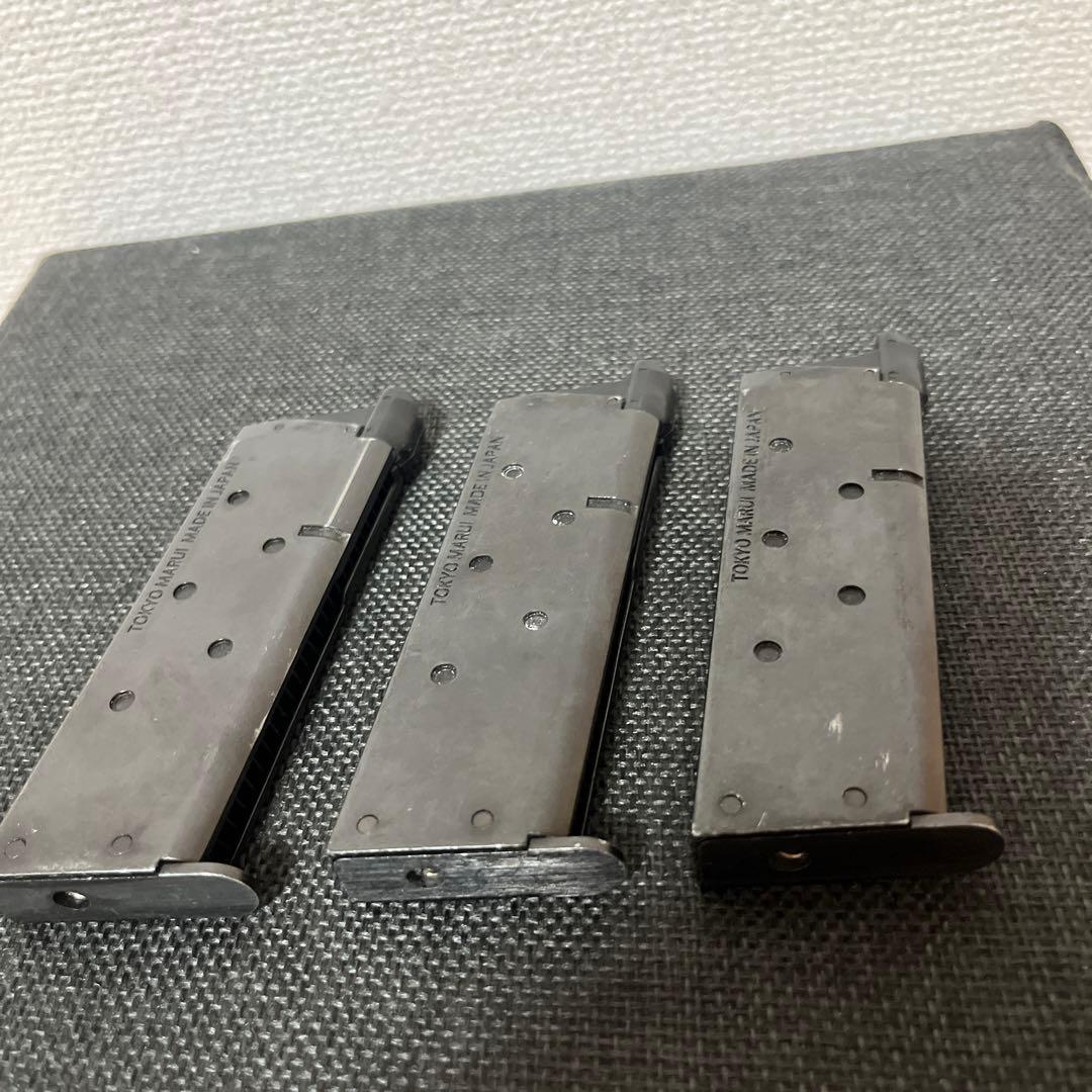 東京マルイ V10 Ultra Compact BLACK　予備マガジン2個付き