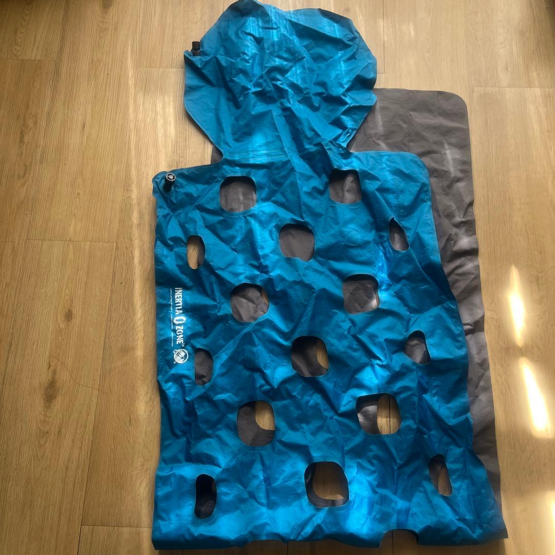 KLYMIT(クライミット) イナーシャ・オゾン スリーピングパッド ブルー