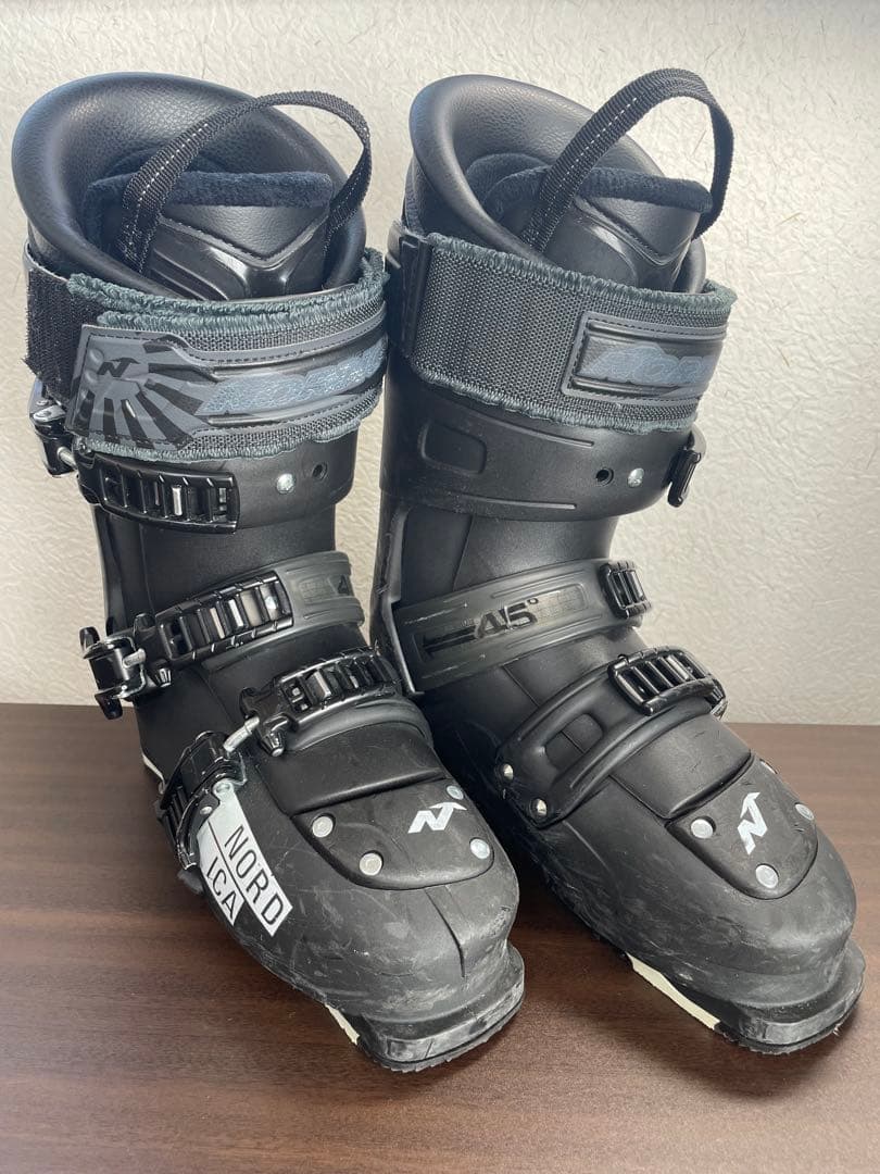 【だいちゃん2】NORDICA THE ACE 3STAR スキー ブーツ