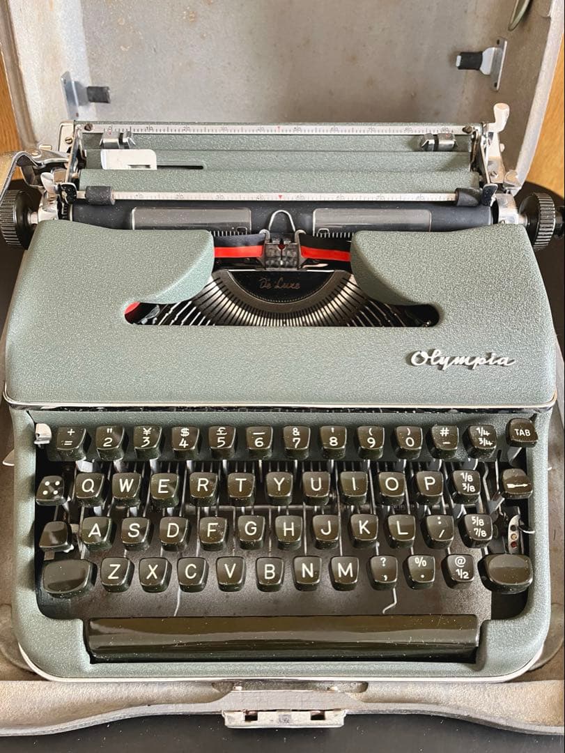 【希少】オリンピア タイプライター Olympia SM3 De Luxe