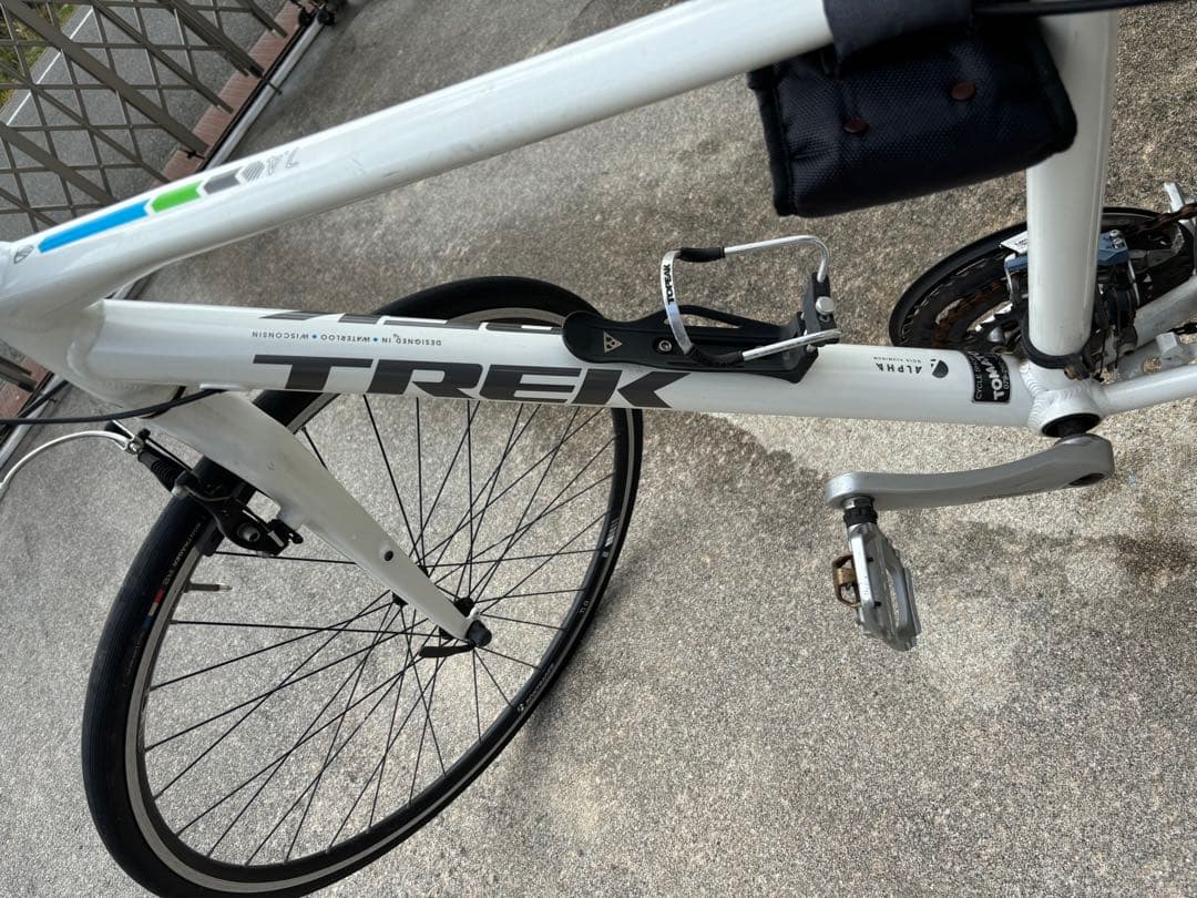 クロスバイク　自転車