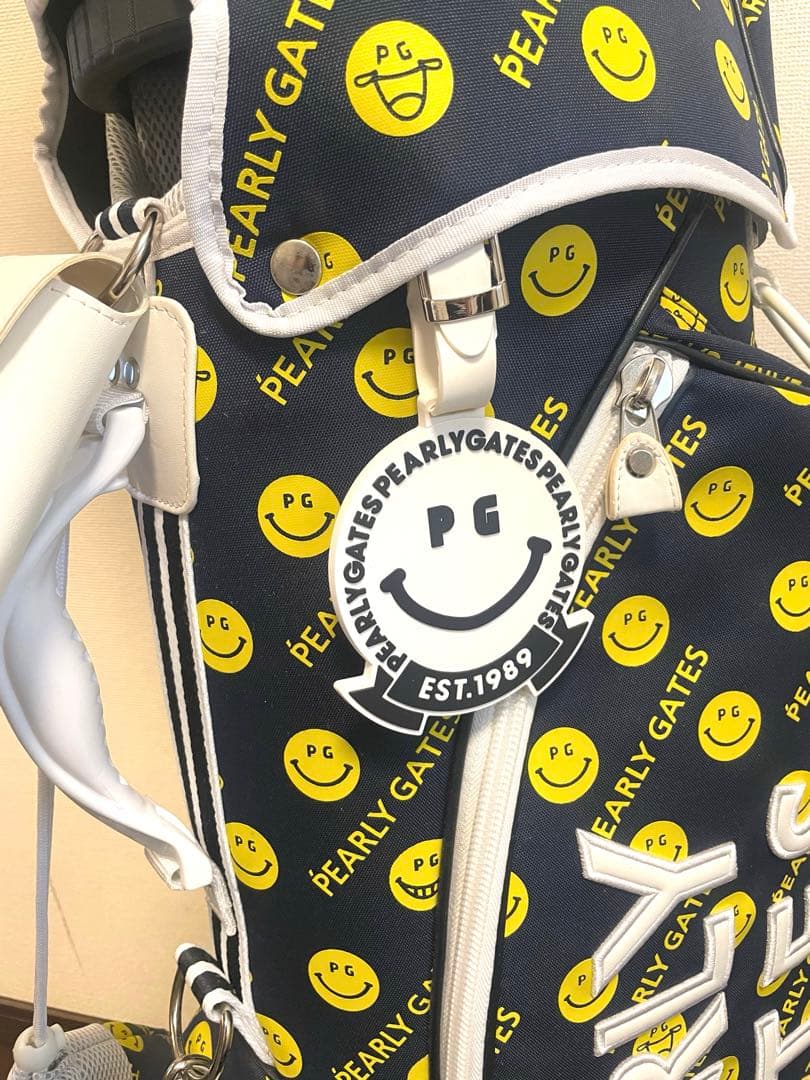PEARLYGATES キャディーバック　スマイリーフェイス