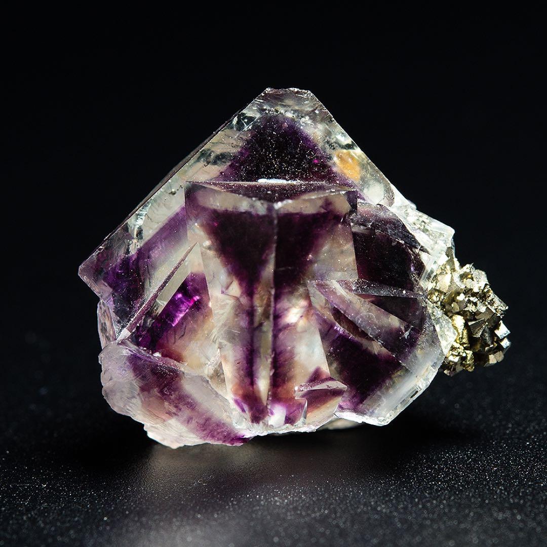 中国 内モンゴル フローライト 1172 天然石 原石 鉱物標本 鉱石 蛍石