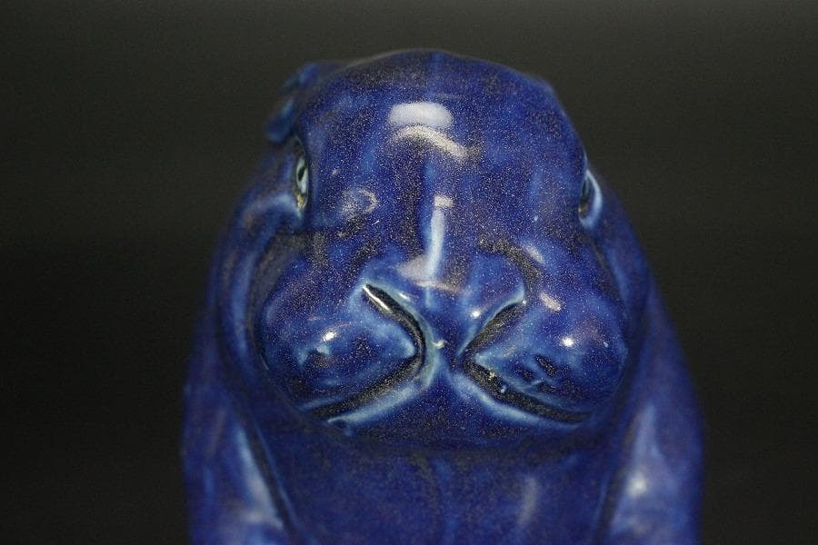 瑠璃釉 兎 置物 高12cm 骨董(LC999)