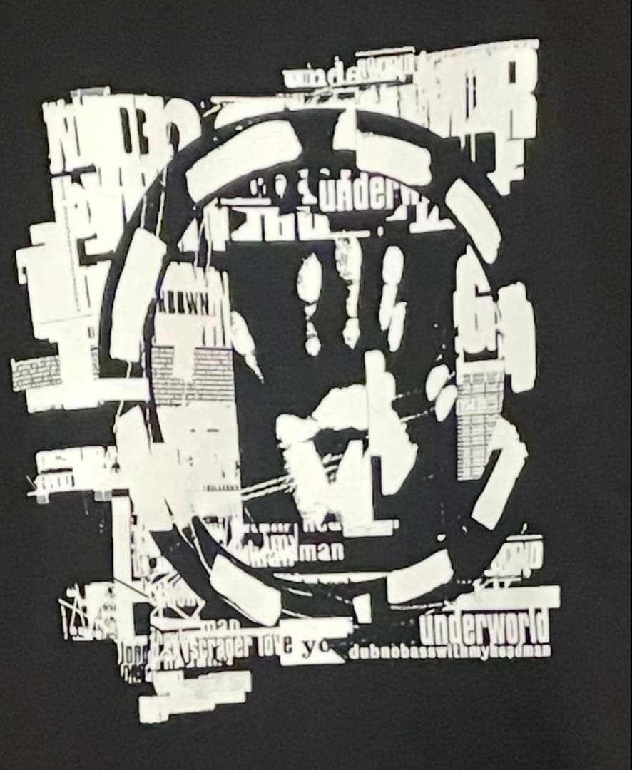 アンダーワールド　公式　DUBNOBASS ...Tシャツ　L