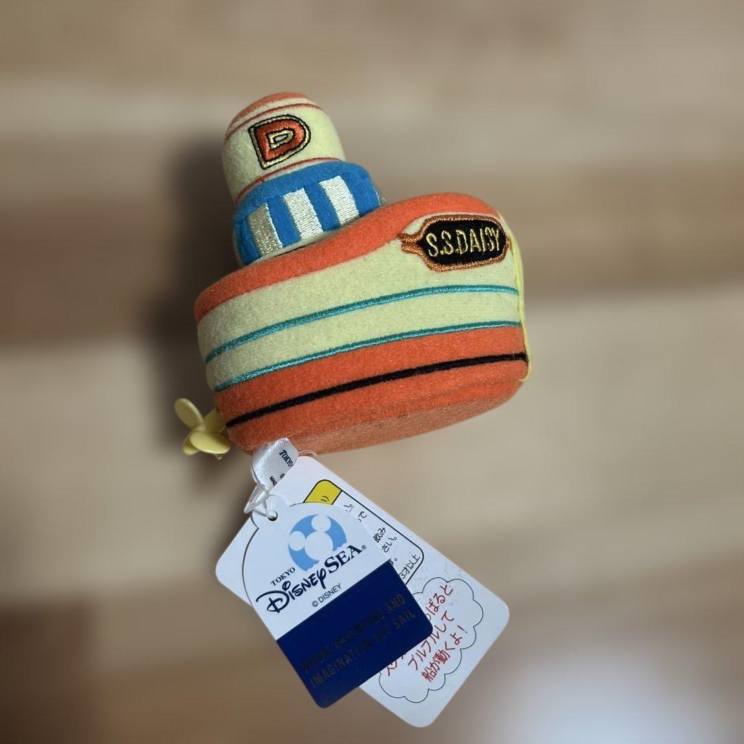 希少　ドナルドダック 船型ぬいぐるみ ディズニーシー