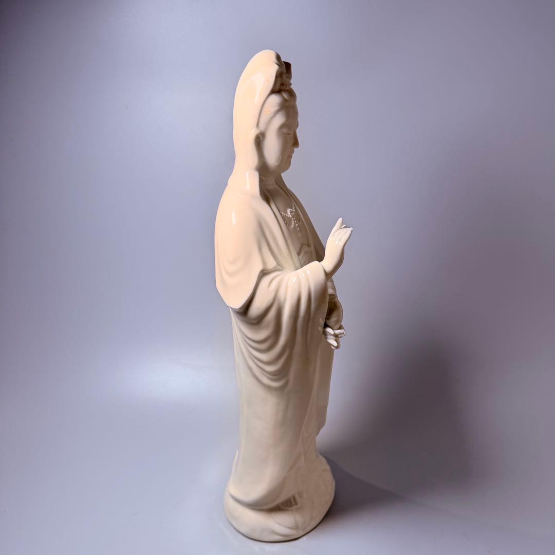 伊万里　鍋島　長春窯　白磁観音像　共箱有り　高さ45㎝